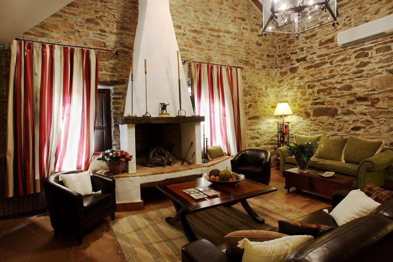El Anadio Hotell Vilches Exteriör bild